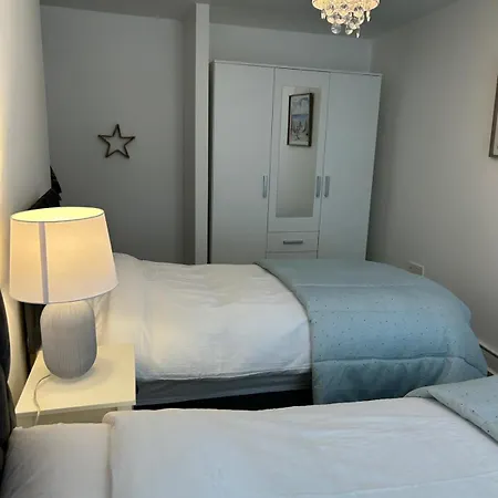 Daire The Courtyard Retreat *
